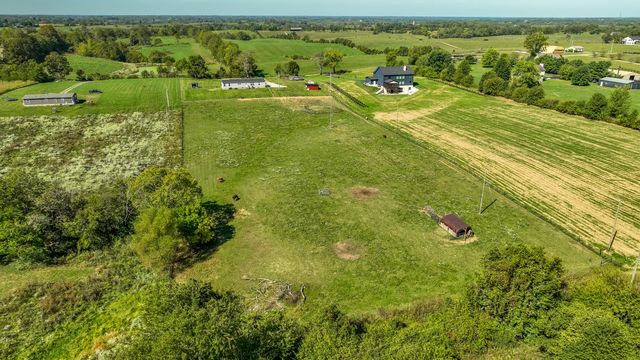 1270 Sewell Shop Road, Winchester, KY 40391