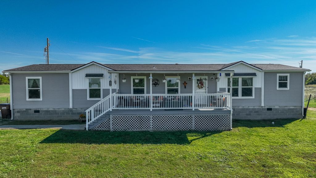 1270 Sewell Shop Road, Winchester, KY 40391