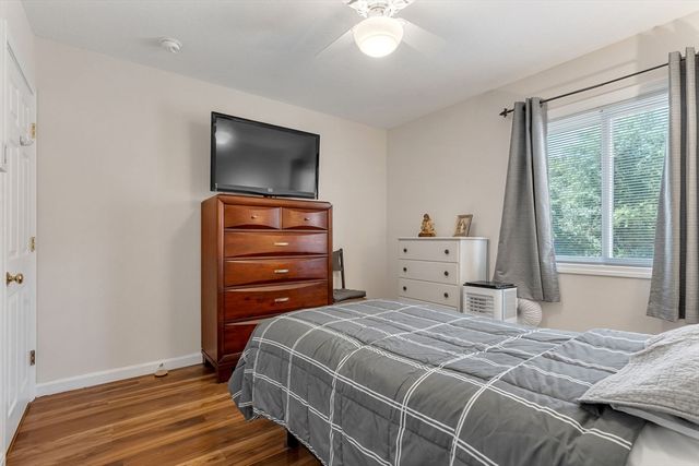18 Dailey St H, Attleboro, MA 02703