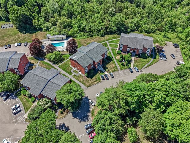 18 Dailey St H, Attleboro, MA 02703