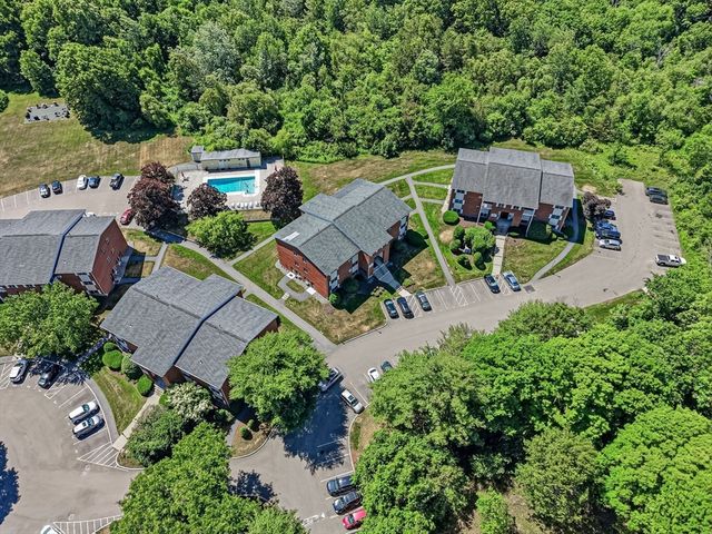 18 Dailey St H, Attleboro, MA 02703