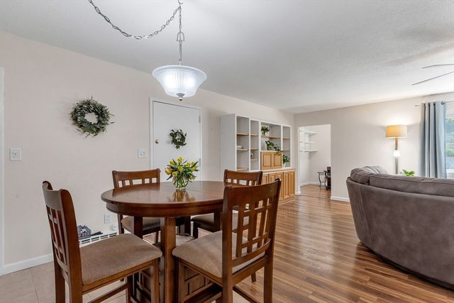 18 Dailey St H, Attleboro, MA 02703