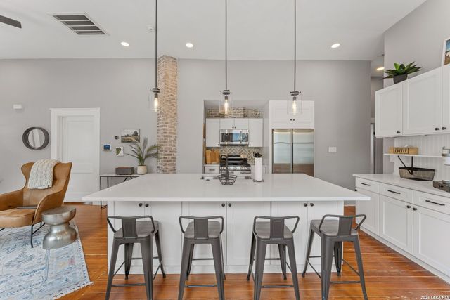 124 Panama, San Antonio, TX 78210