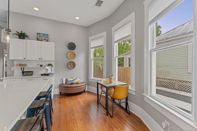124 Panama, San Antonio, TX 78210