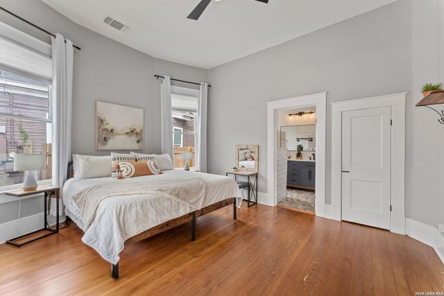 124 Panama, San Antonio, TX 78210