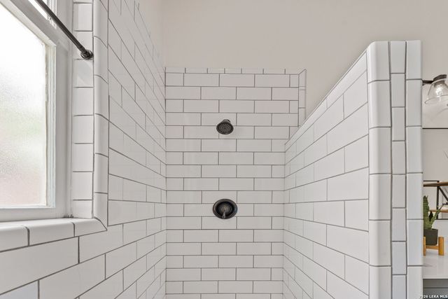 124 Panama, San Antonio, TX 78210