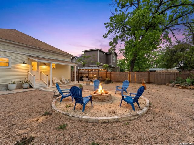 124 Panama, San Antonio, TX 78210