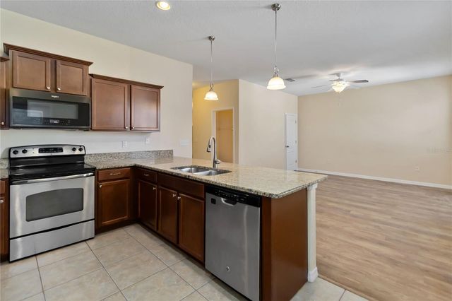 1379 VASEY ROAD, Apopka, FL 32703