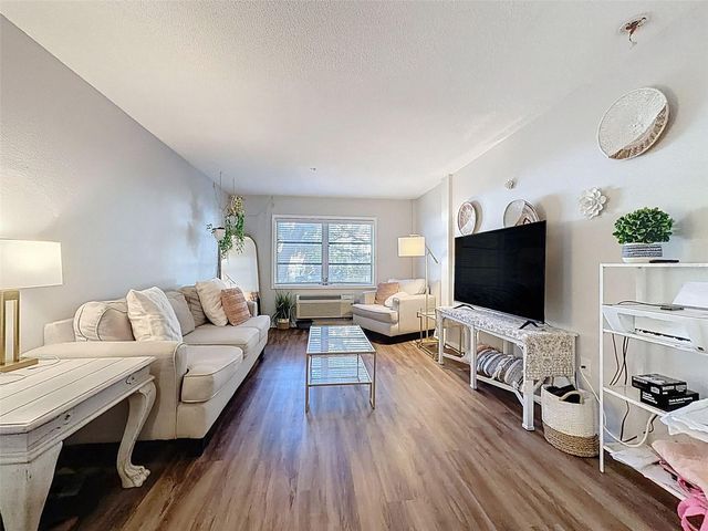 406 S CEDAR AVENUE 103, Tampa, FL 33606