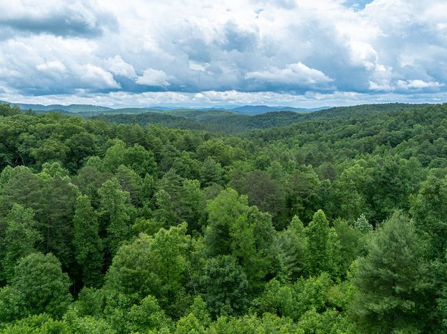 318 Page Lane, Murphy, NC 28906