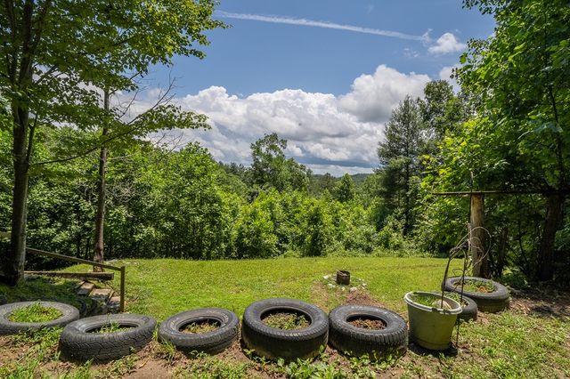 318 Page Lane, Murphy, NC 28906