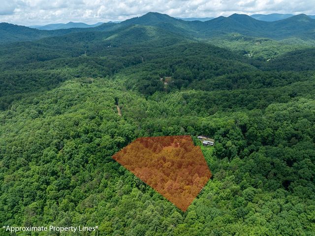 318 Page Lane, Murphy, NC 28906