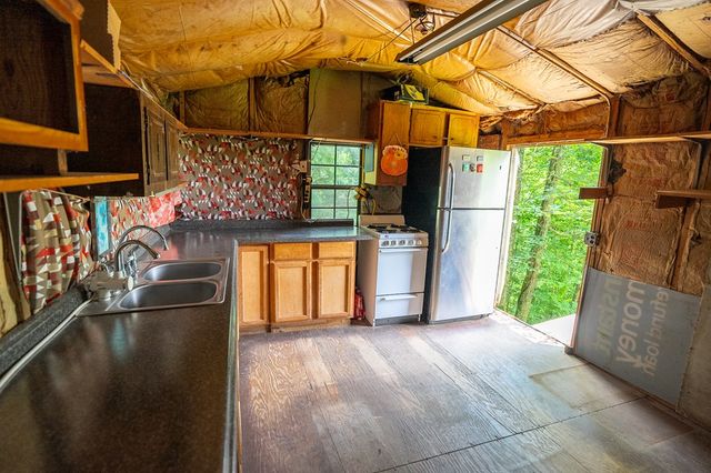 318 Page Lane, Murphy, NC 28906
