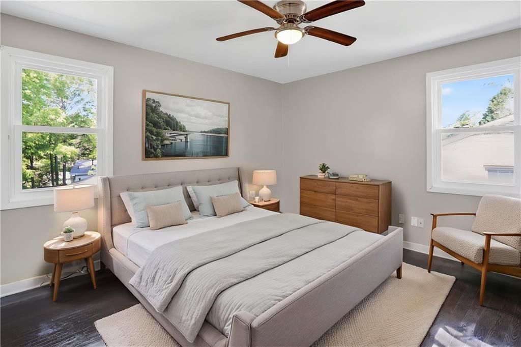 Image 17 of property listing at 6107 Winview Drive, Forest Park, GA 30297