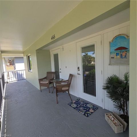 466 12th AVE S 466, Naples, FL 34102