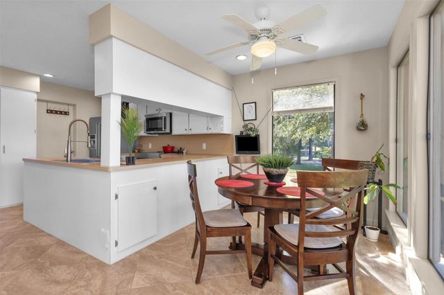 117 Clear Springs Drive, Montgomery, TX 77356