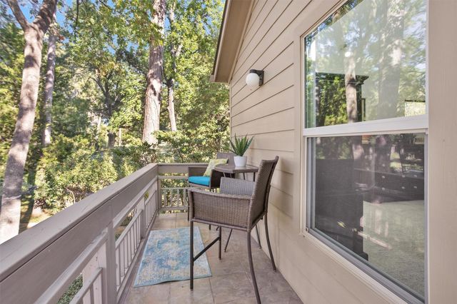 117 Clear Springs Drive, Montgomery, TX 77356