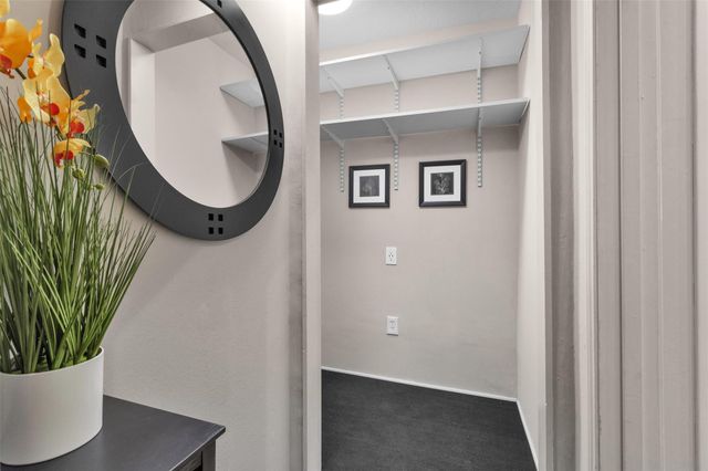 117 Clear Springs Drive, Montgomery, TX 77356
