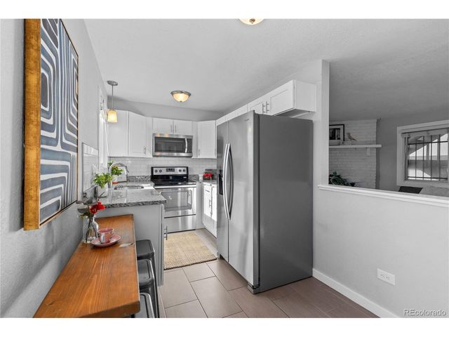2700 S Holly St 216, Denver, CO 80222