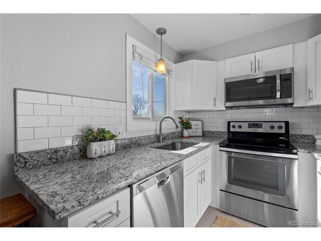 2700 S Holly St 216, Denver, CO 80222