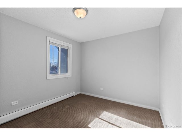 2700 S Holly St 216, Denver, CO 80222