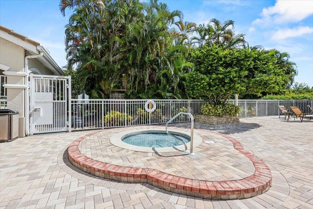 110 SW Peacock Boulevard 6101, Port St. Lucie, FL 34986