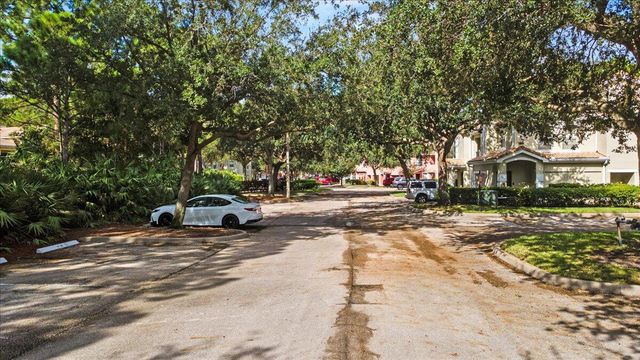 110 SW Peacock Boulevard 6101, Port St. Lucie, FL 34986