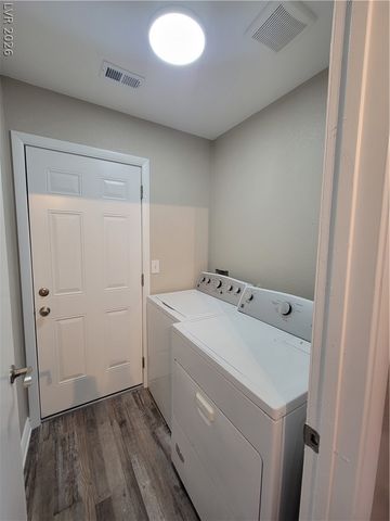 8218 Tone Street, Las Vegas, NV 89123