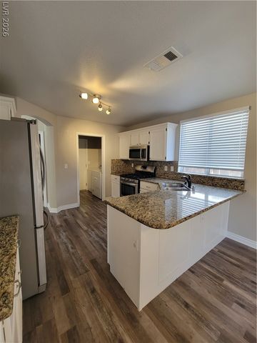 8218 Tone Street, Las Vegas, NV 89123