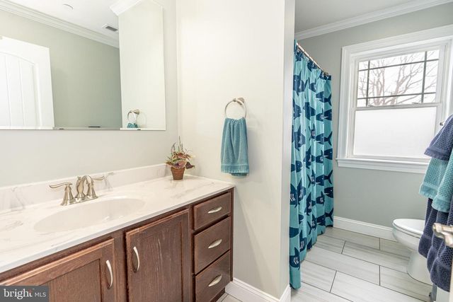 9031 HINTON AVE, Baltimore, MD 21219