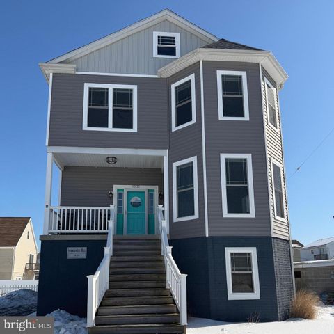 9031 HINTON AVE, Baltimore, MD 21219