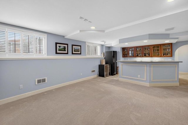 2892 Forest Down, Fitchburg, WI 53711