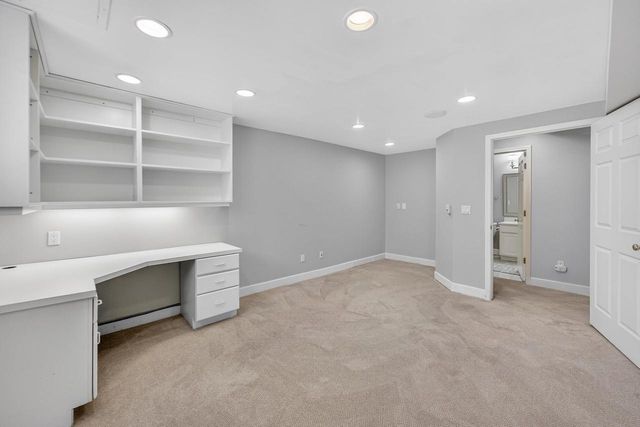 2892 Forest Down, Fitchburg, WI 53711