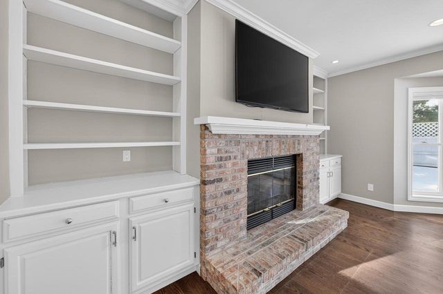 2892 Forest Down, Fitchburg, WI 53711