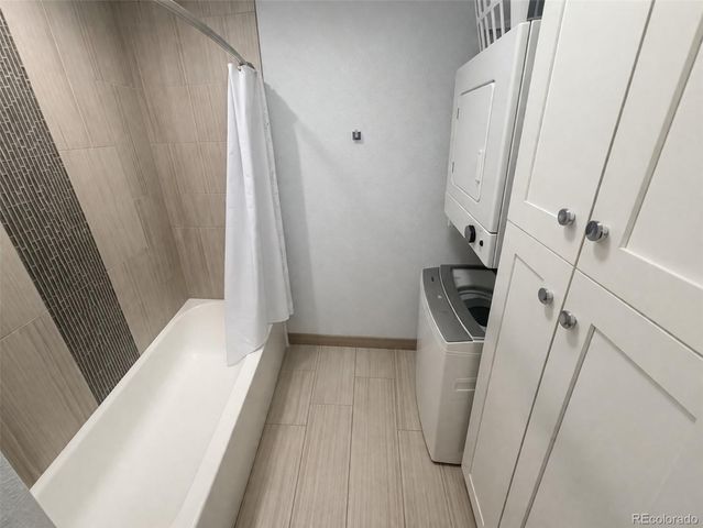 16259 W 10th Avenue E2, Golden, CO 80401