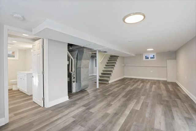 1S480 Monterey Avenue, Oakbrook Terrace, IL 60181