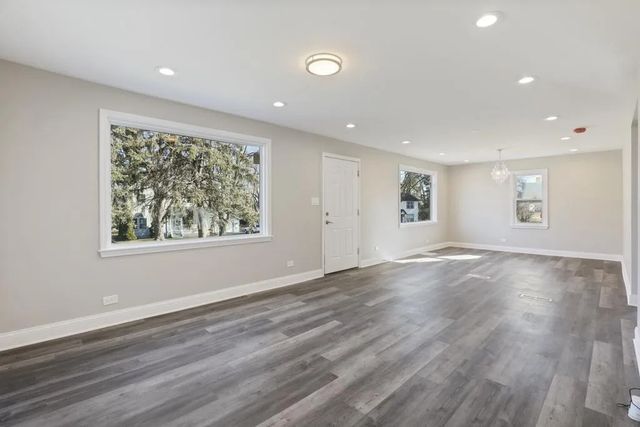 1S480 Monterey Avenue, Oakbrook Terrace, IL 60181