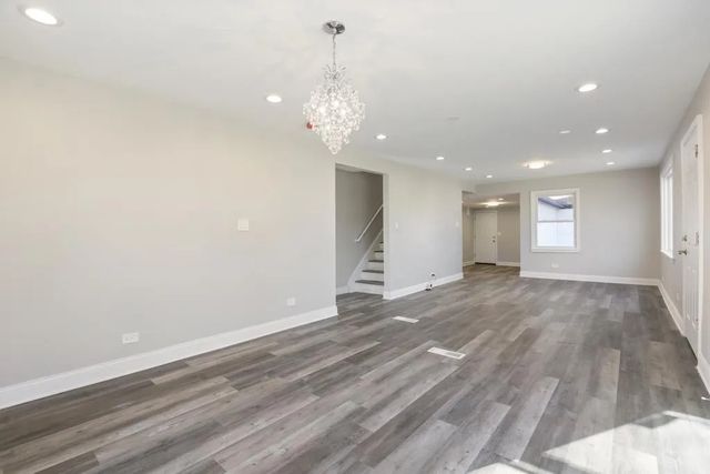 1S480 Monterey Avenue, Oakbrook Terrace, IL 60181