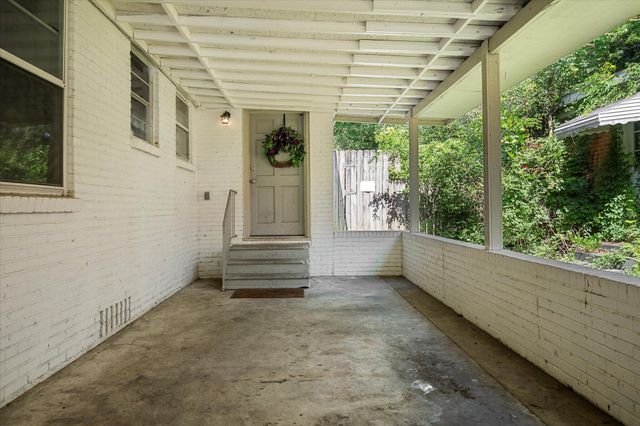 421 S 12th Ave., Hattiesburg, MS 39401