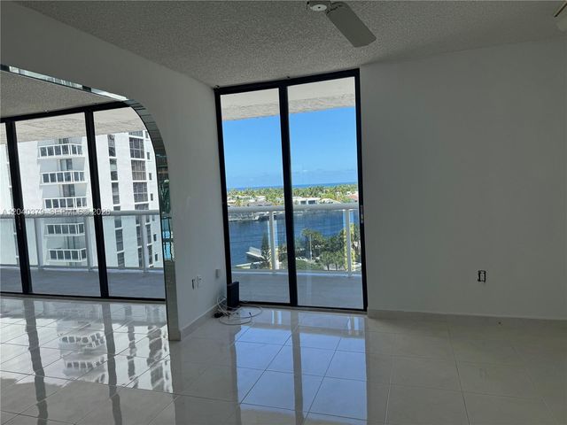 20505 E Country Club Dr 835, Aventura, FL 33180