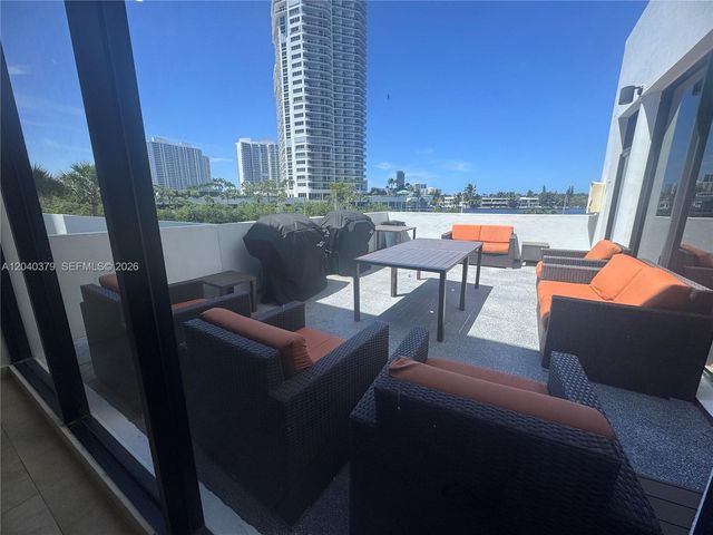 20505 E Country Club Dr 835, Aventura, FL 33180