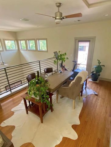 903 Cardinal A, Austin, TX 78704