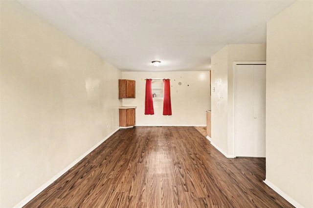 6701 Dana Lane, Flint, MI 48504