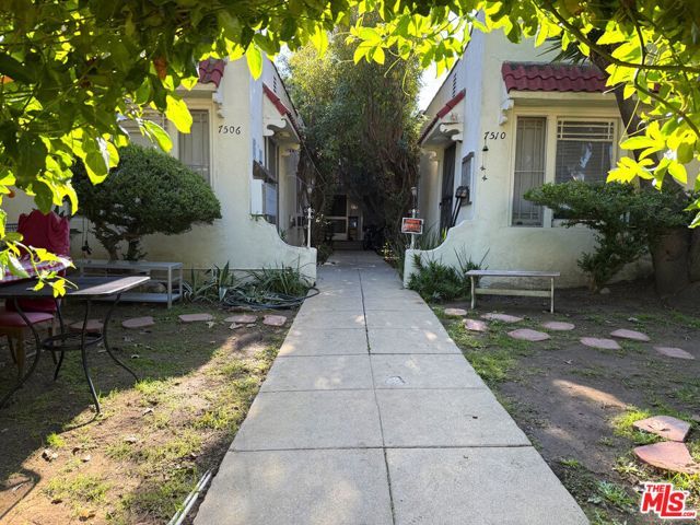 7506 Norton Avenue, West Hollywood, CA 90046