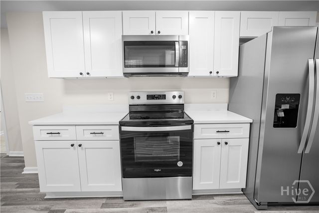 104 Smith Avenue, Savannah, GA 31408