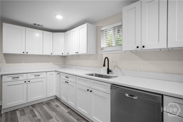 104 Smith Avenue, Savannah, GA 31408