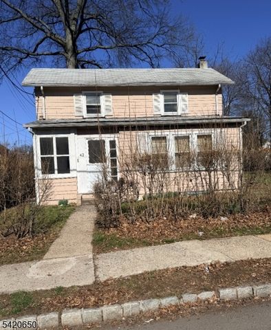 42 Mill St, Bloomfield Twp., NJ 07003