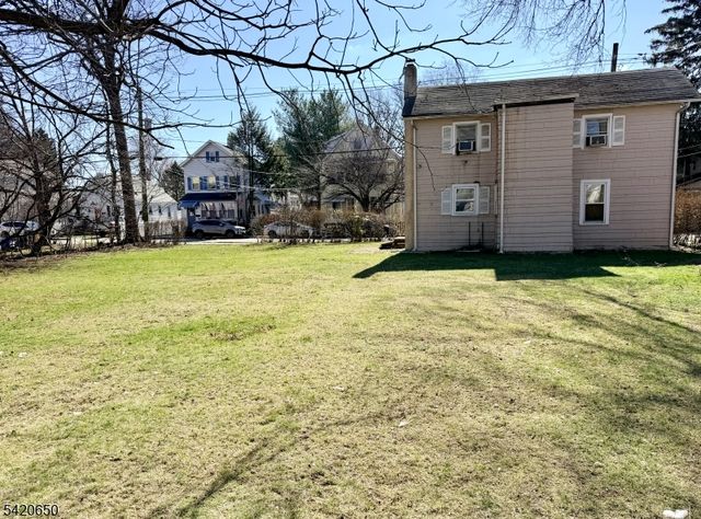 42 Mill St, Bloomfield Twp., NJ 07003