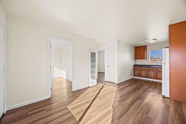 22241 S Garden Ave, Hayward, CA 94541