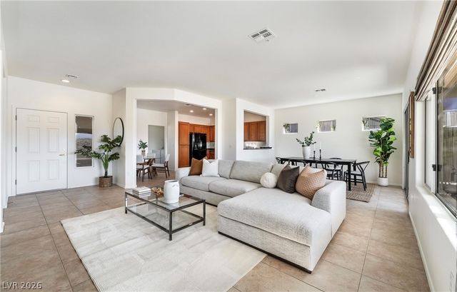 2795 Scotts Valley Drive, Henderson, NV 89052